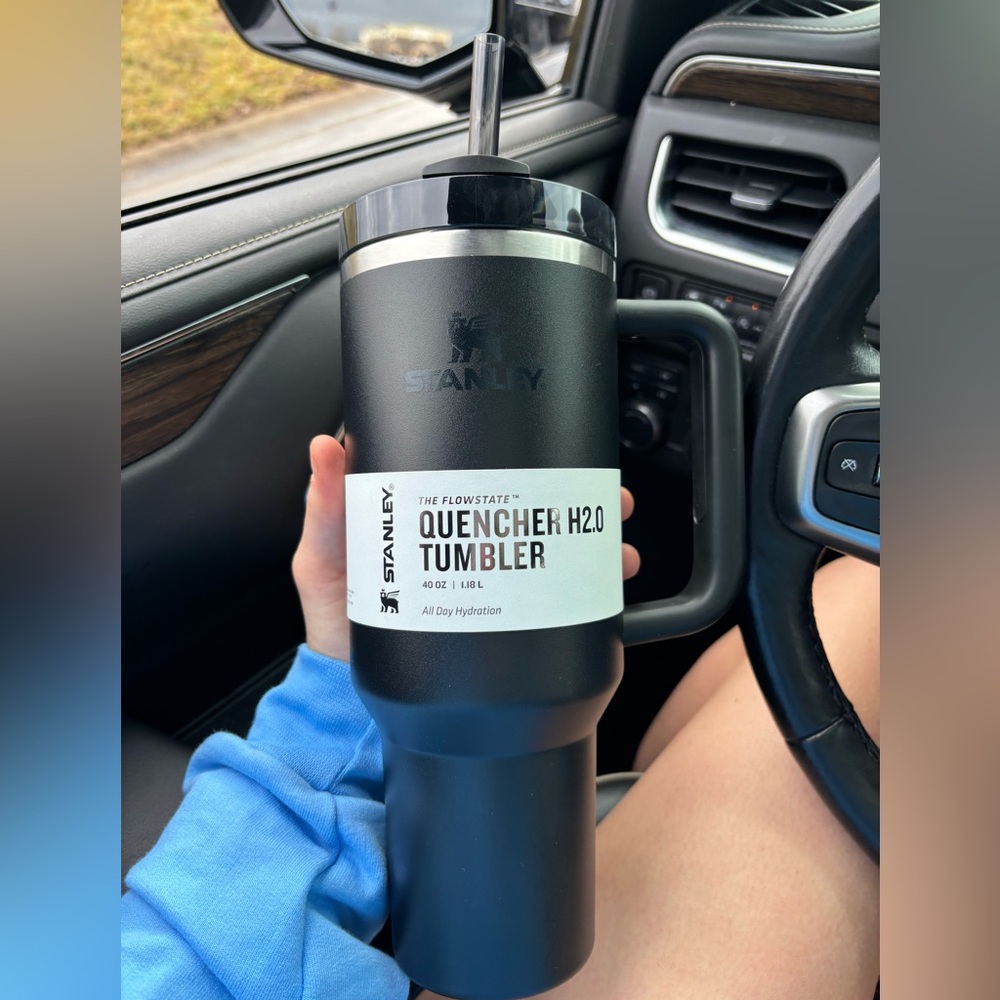 Stanley black 2.0 40 oz